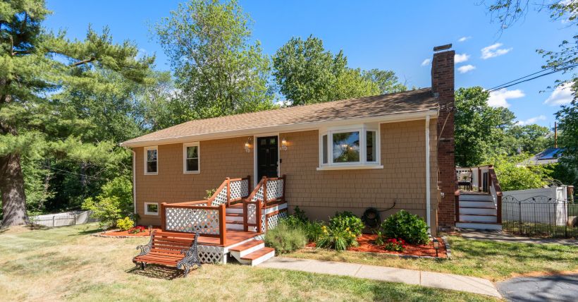 61 Scott Hill Blvd Bellingham, MA 02019